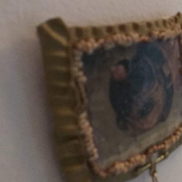 Decorative handmade wall hanging - Picture 3 of 5